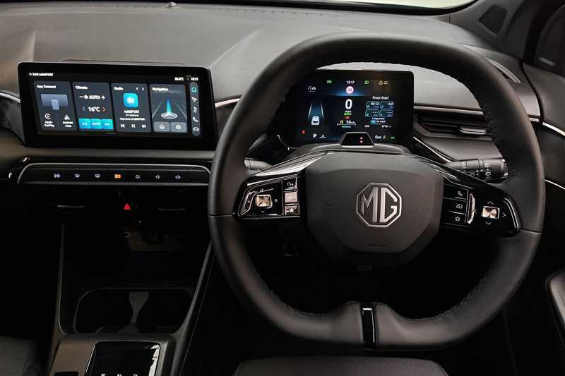 MG MG3 1.5 Hybrid Trophy Grey #48