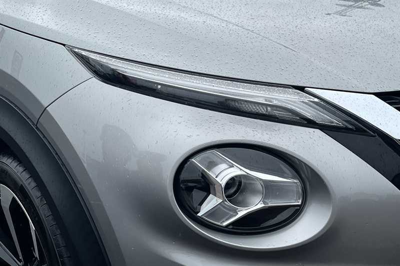 Nissan Juke Hatchback #28