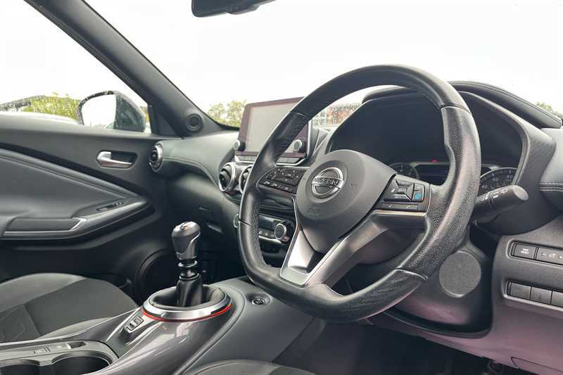 Nissan Juke Hatchback #13