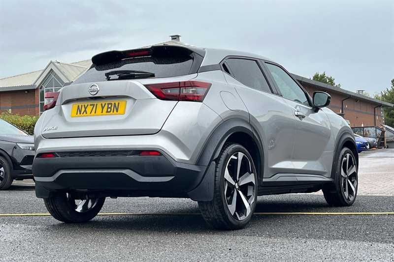Nissan Juke Hatchback #36