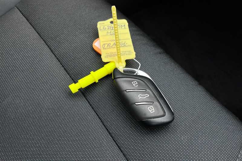 MG MG4 150Kw Trophy Ev Long Range 64Kwh Grey #35