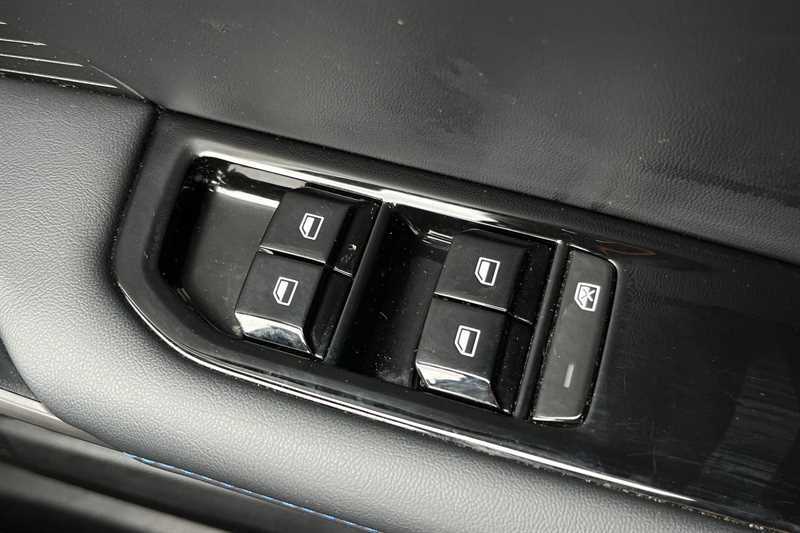 MG MG4 150Kw Trophy Ev Long Range 64Kwh Grey #16