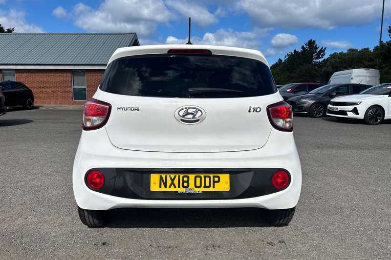 Hyundai I10 1.0 Go Se Hatchback Euro 6 66 White #2