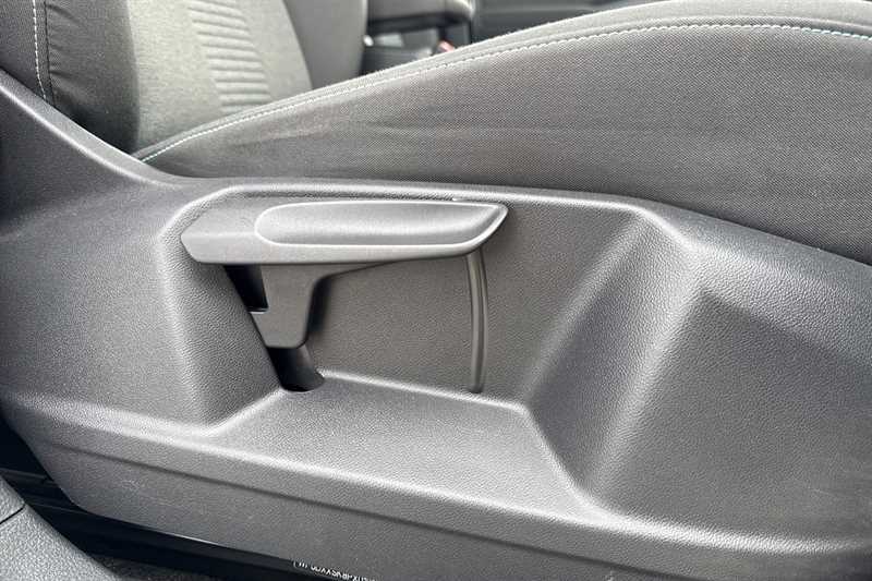 Ford Tourneo Connect 2.0 Ecoblue Active White #26