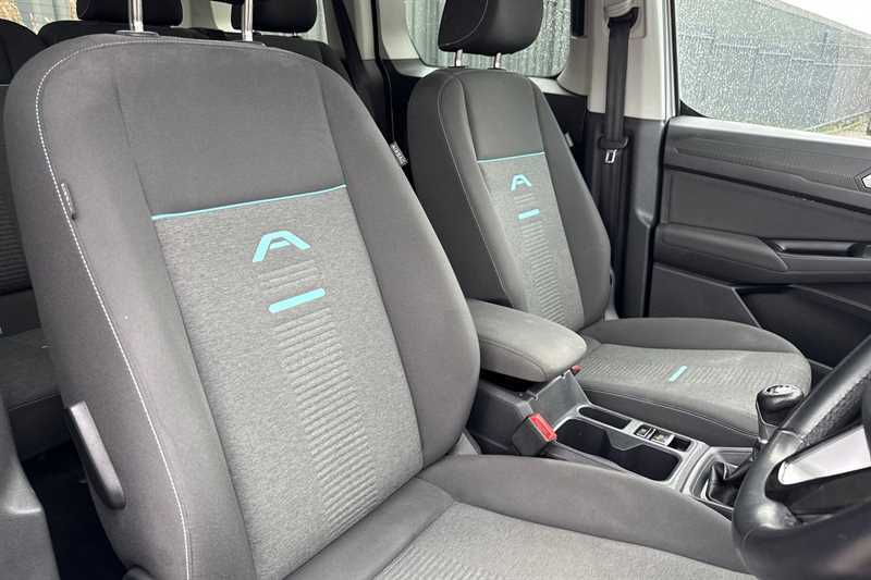 Ford Tourneo Connect 2.0 Ecoblue Active White #23