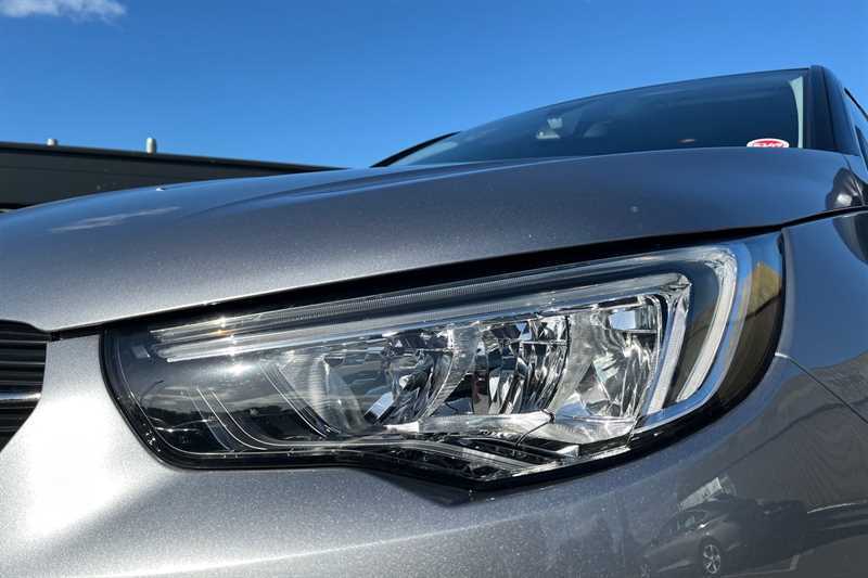 Vauxhall Grandland X Hatchback Black #29