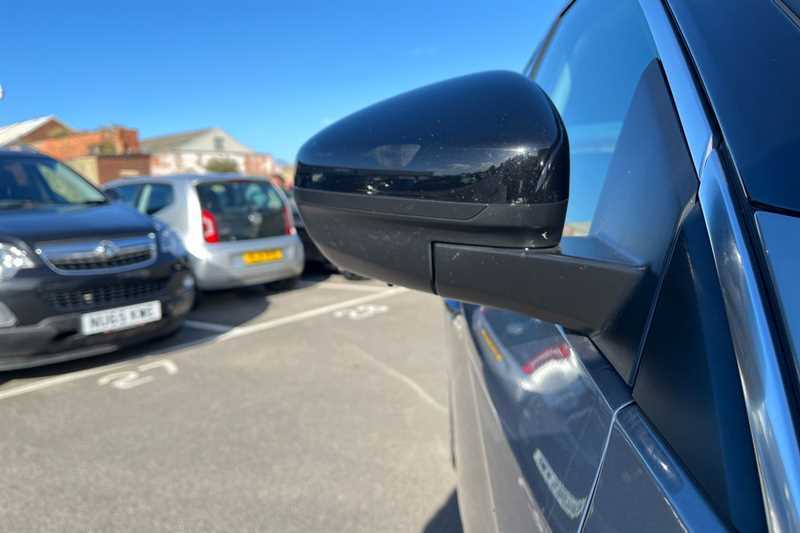 Vauxhall Grandland X Hatchback Black #34