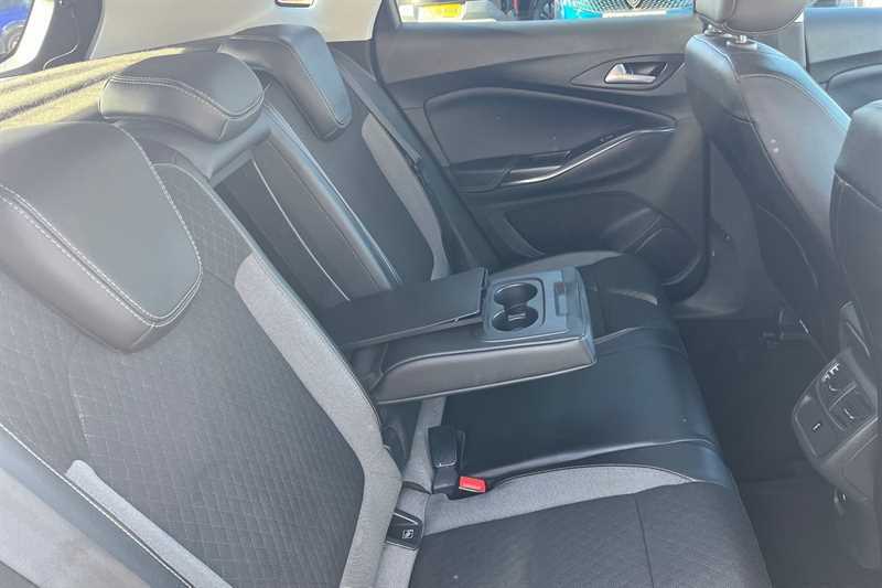 Vauxhall Grandland X Hatchback Black #24
