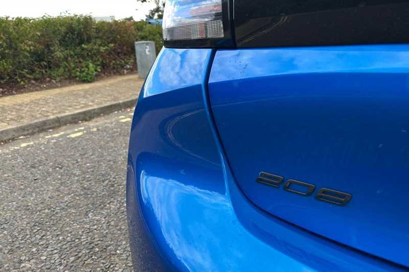 Peugeot 208 1.2 Puretech Active Black #30