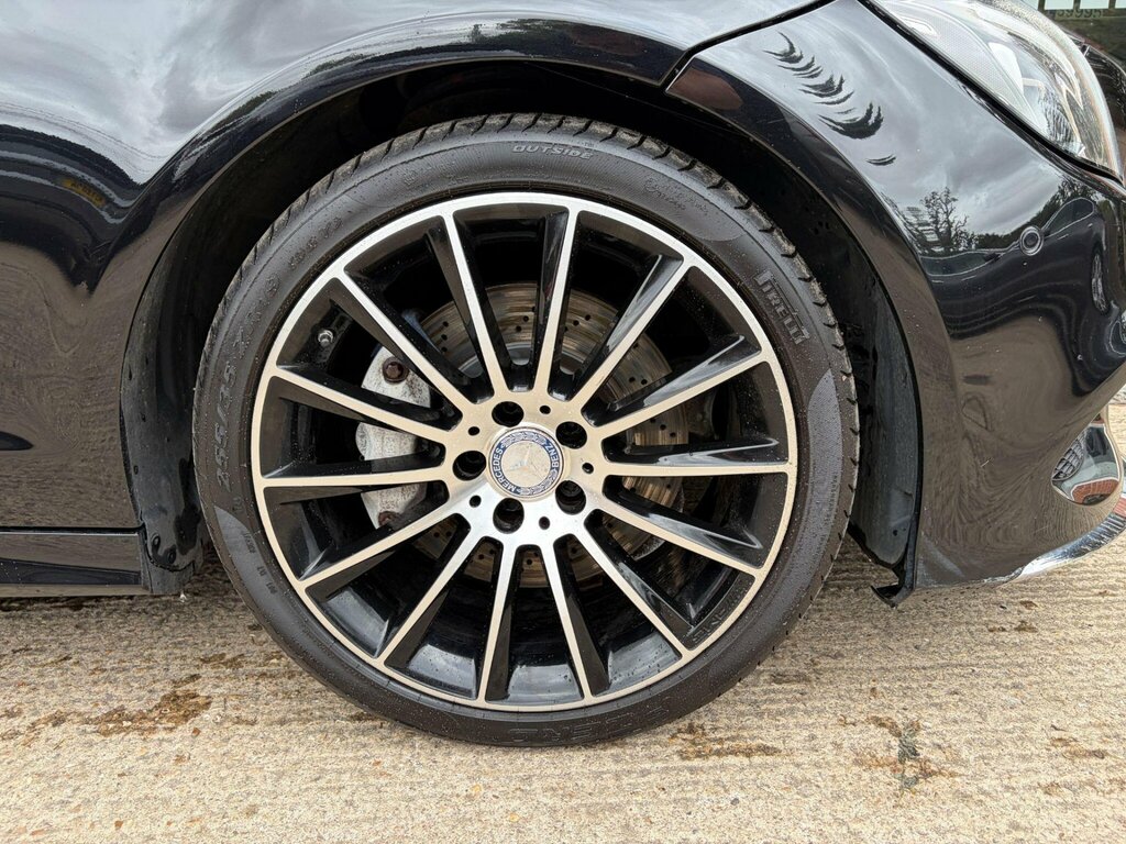 Mercedes-Benz CLS Saloon Grey #18