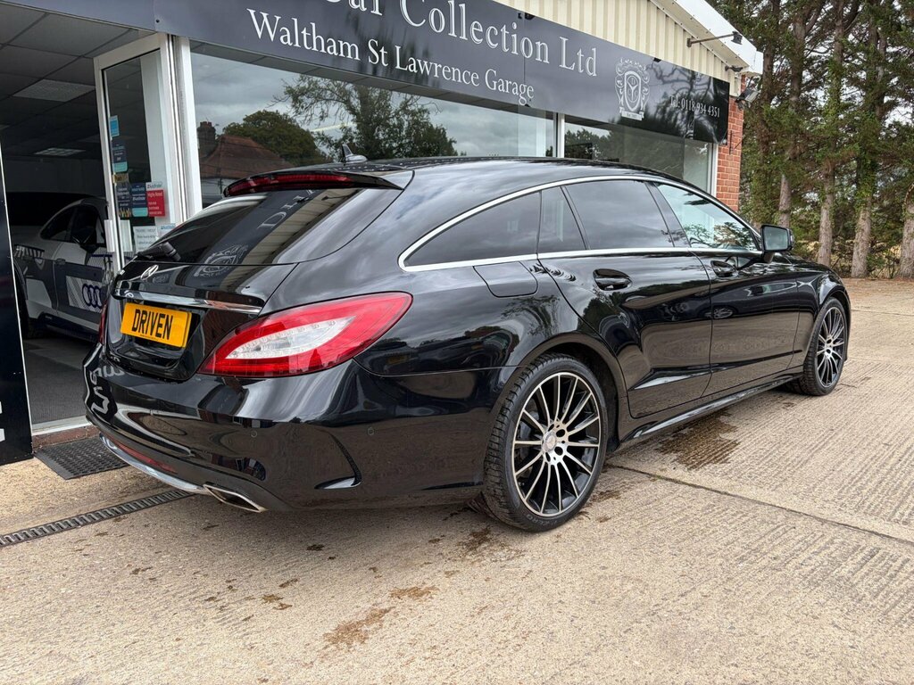 Mercedes-Benz CLS Saloon Grey #14