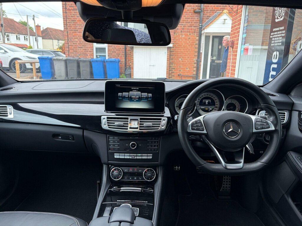 Mercedes-Benz CLS Saloon Grey #7
