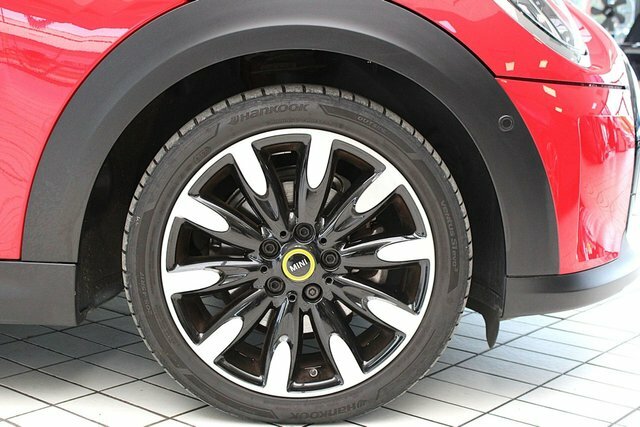 Mini Electric Cooper Se 32.6Kwh Level 2 Hatchback A Black #8