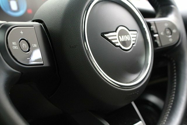 Mini Electric Cooper Se 32.6Kwh Level 2 Hatchback A Black #38