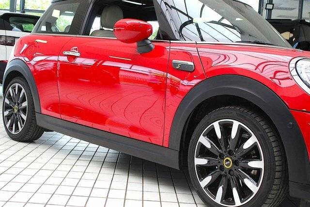 Mini Electric Cooper Se 32.6Kwh Level 2 Hatchback A Black #7