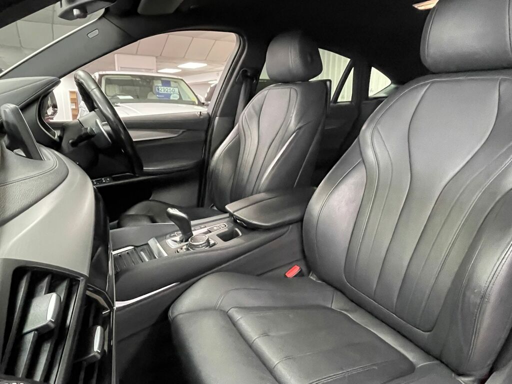 BMW X6 Coupe Red #26