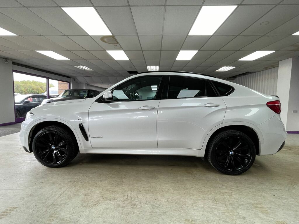 BMW X6 Coupe Red #10