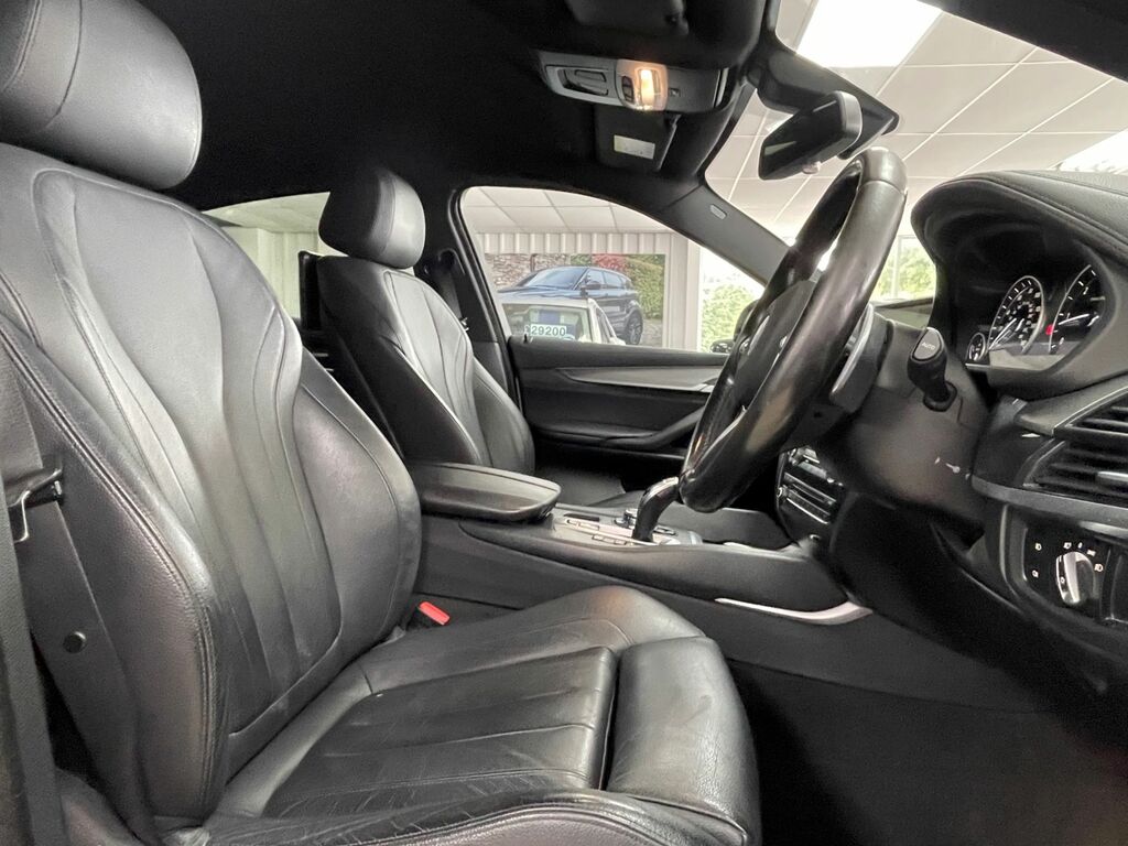 BMW X6 Coupe Red #17