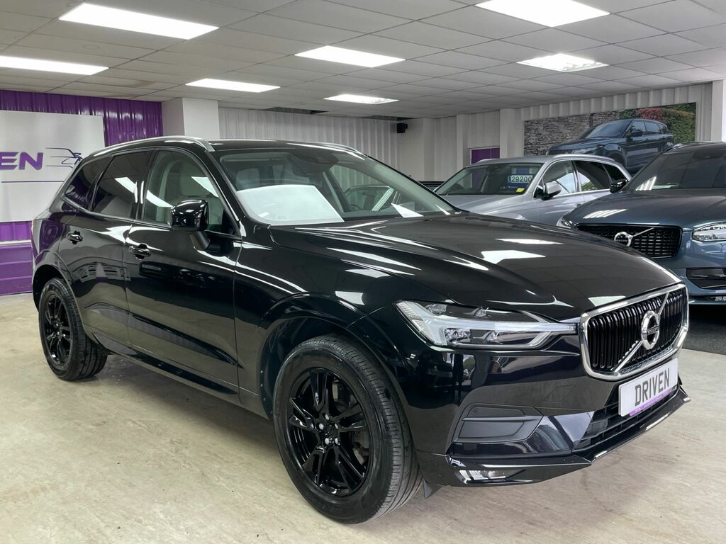 Volvo XC60 D4 Momentum Pro Awd Black #4