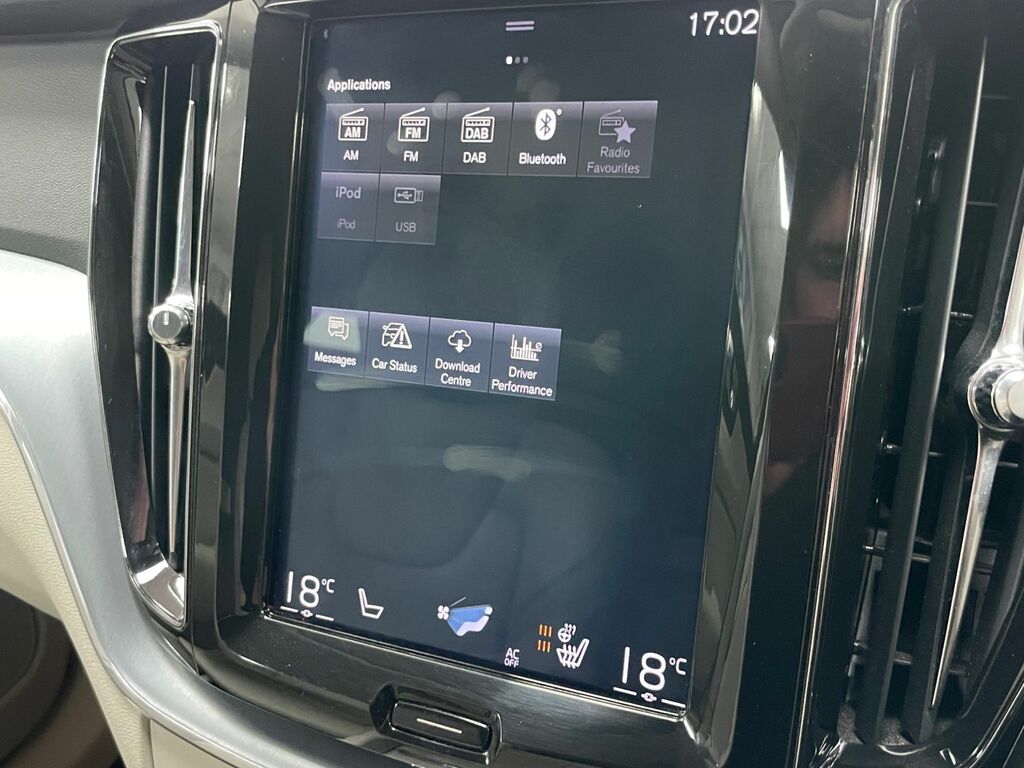 Volvo XC60  Silver #37