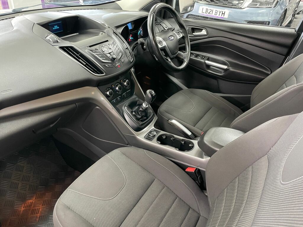 Ford Kuga Kuga Zetec Tdci Green #22