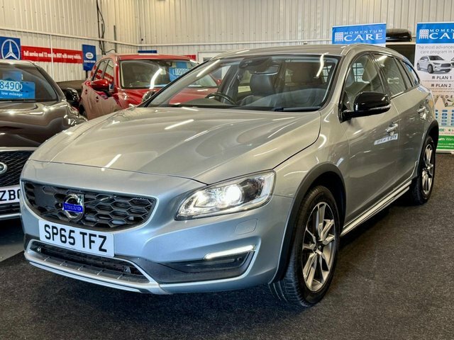 Volvo V60 Cross Country 2.4 D4 Lux Nav Estate Awd Euro 6 Silver