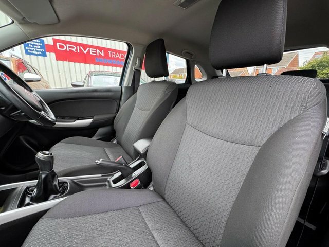 Suzuki Baleno Hatchback 1.0 Silver #12