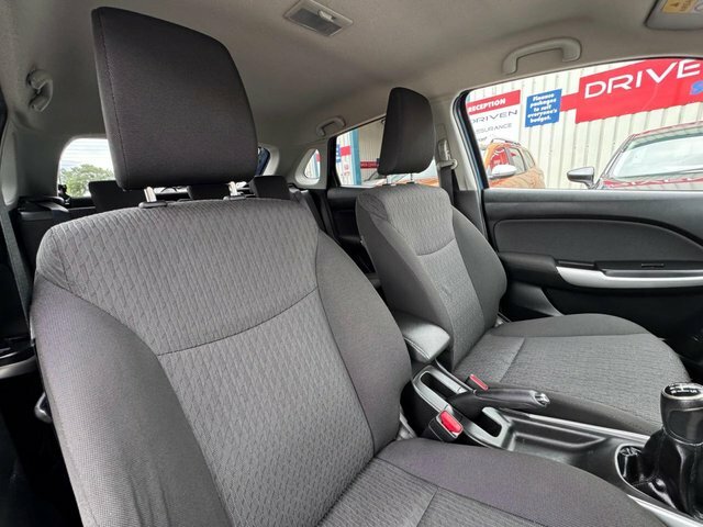 Suzuki Baleno Hatchback 1.0 Silver #11