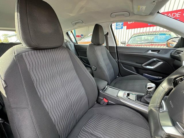 Peugeot 308 E-hdi Active Black #12