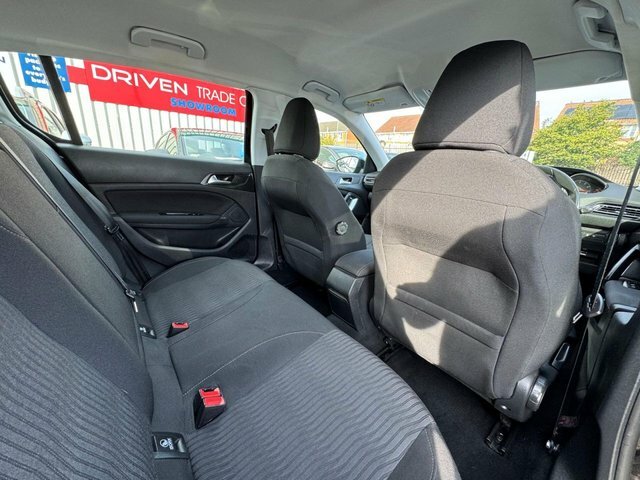 Peugeot 308 E-hdi Active Black #14