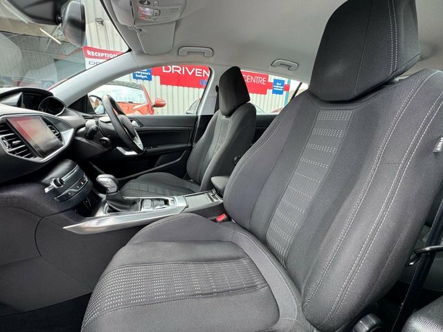 Peugeot 308 1.6 Bluehdi 100 Active Blue #13