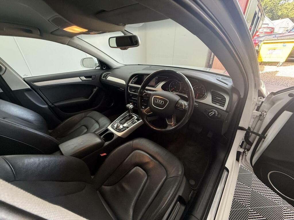 Audi A4 Saloon 2.0 Tdi Se Technik Multitronic Euro 5 Ss RE62TYX White #3