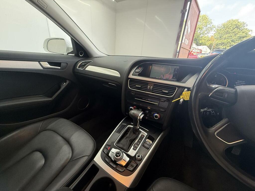 Audi A4 A4 Se Tfsi Quattro White #21