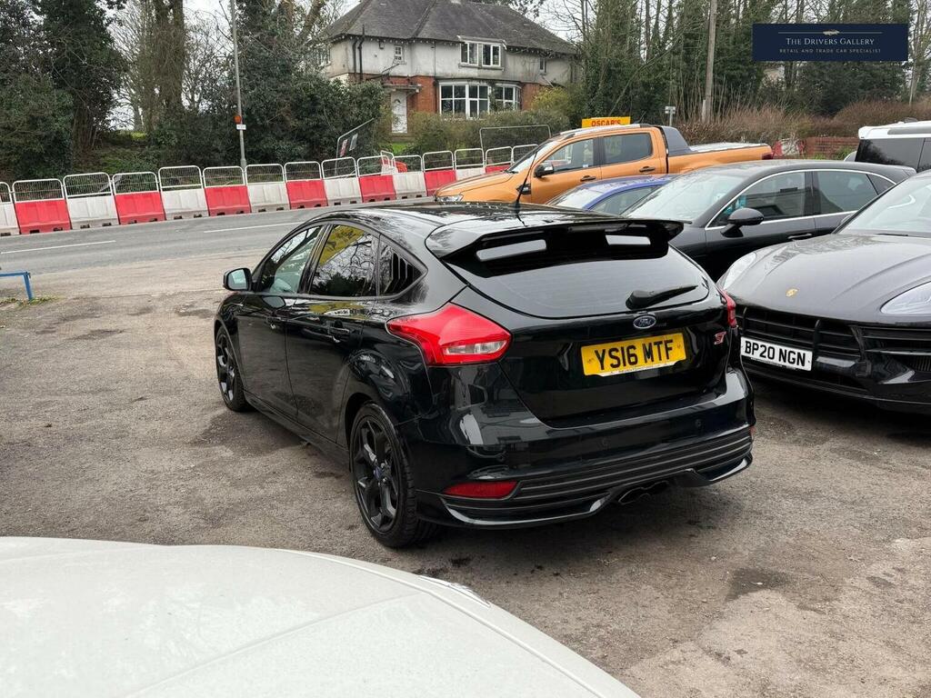 Ford Focus Hatchback 2.0 Tdci St-3 Euro 6 Ss 201616 Black