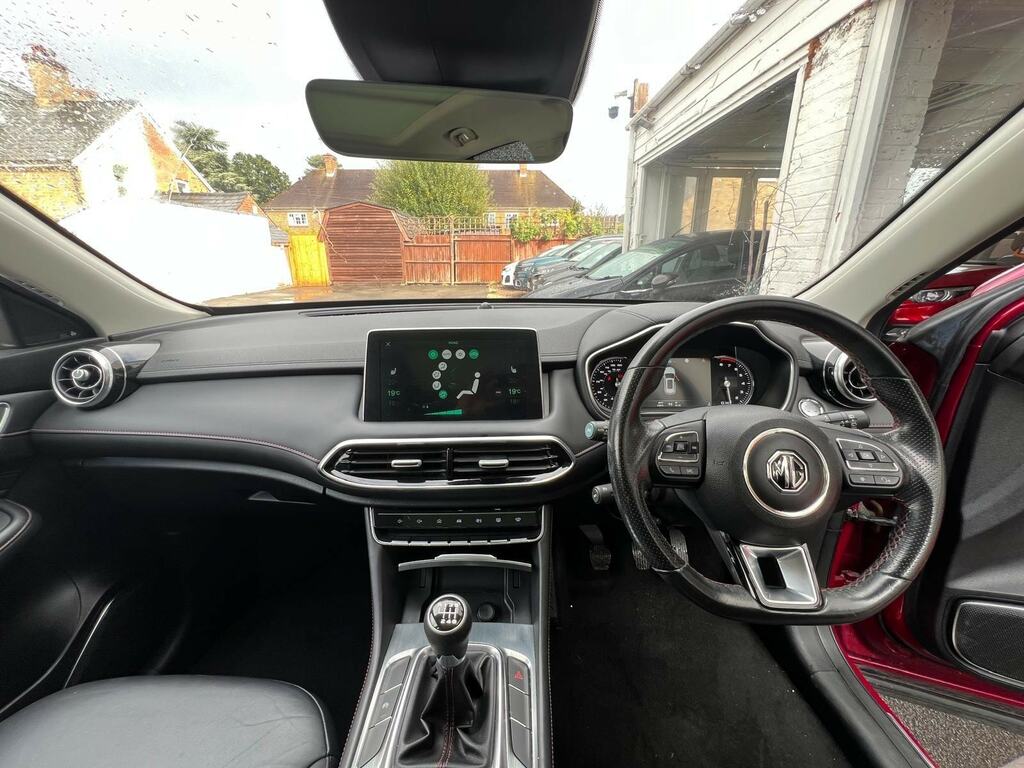 MG HS 1.5 T-gdi Exclusive Euro 6 Ss... Red #7