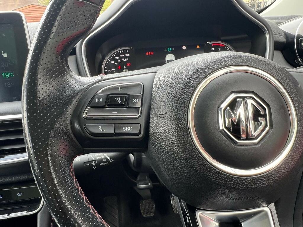 MG HS 1.5 T-gdi Exclusive Euro 6 Ss... Red #27