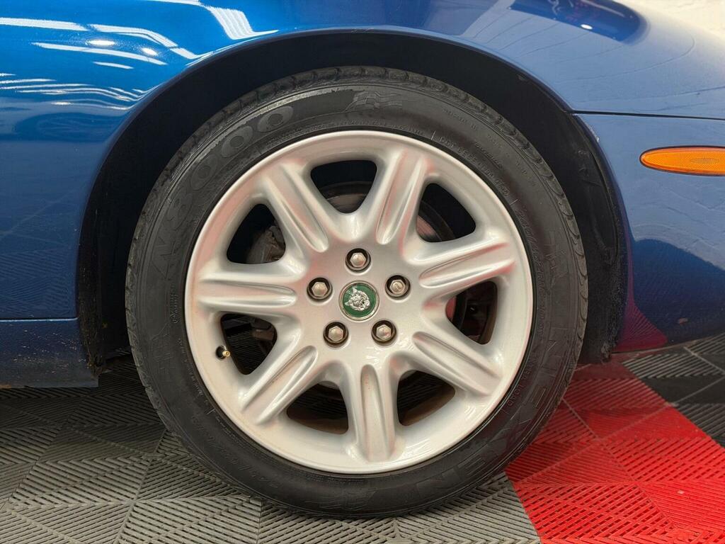 Jaguar XK8 4.0 2dr Green #29