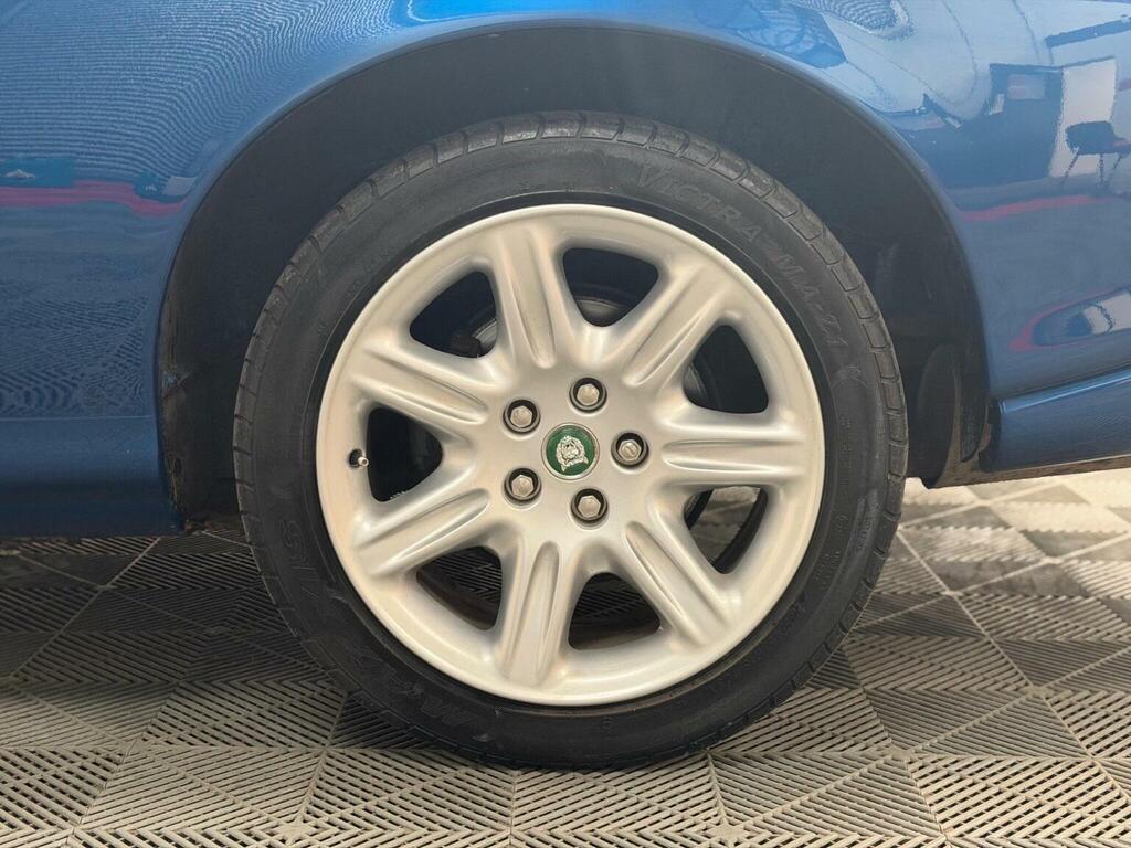 Jaguar XK8 4.0 2dr Green #28