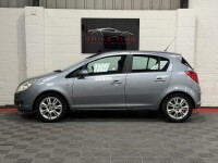 Vauxhall Corsa 1.2I 16V Sxi White #35