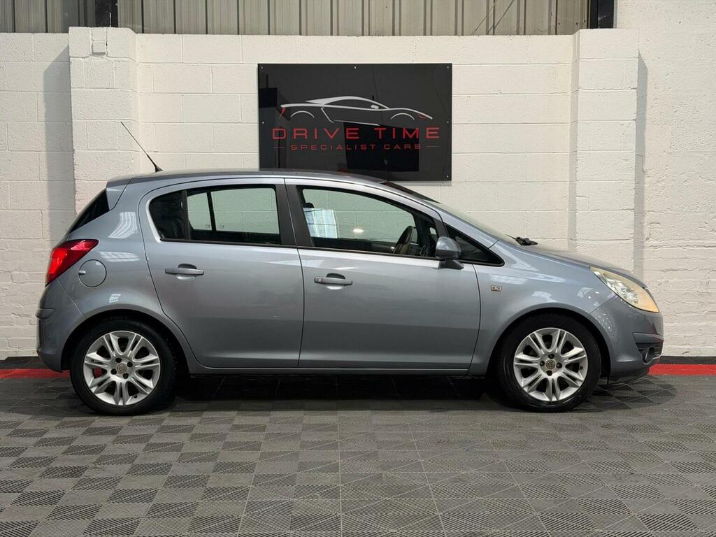 Vauxhall Corsa 1.2I 16V Sxi White #7