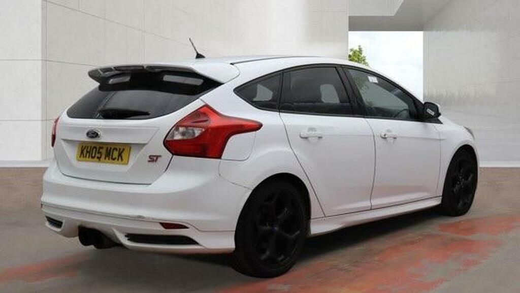 Ford Focus Hatchback 1.6 Tdci Titanium X Euro 5 Ss 20 Blue #5