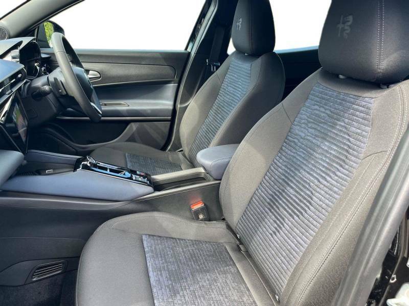 Alfa Romeo Junior 1.2 Turbo Ibrida Technology Pack Grey #2