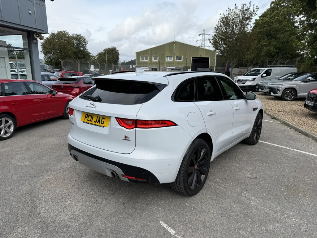 Jaguar F-Pace 3.0 Supercharged V6 S Awd White #5