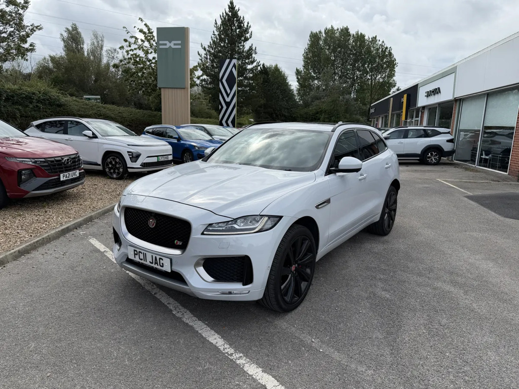Jaguar F-Pace 3.0 Supercharged V6 S Awd White