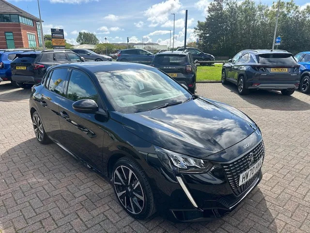 Peugeot 208 1.2 Puretech 100 Allure Premium Eat8 Black #6