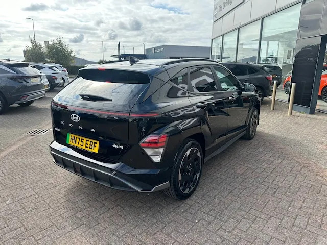 Hyundai Kona Hat 65Kwh N Line Au Black #4