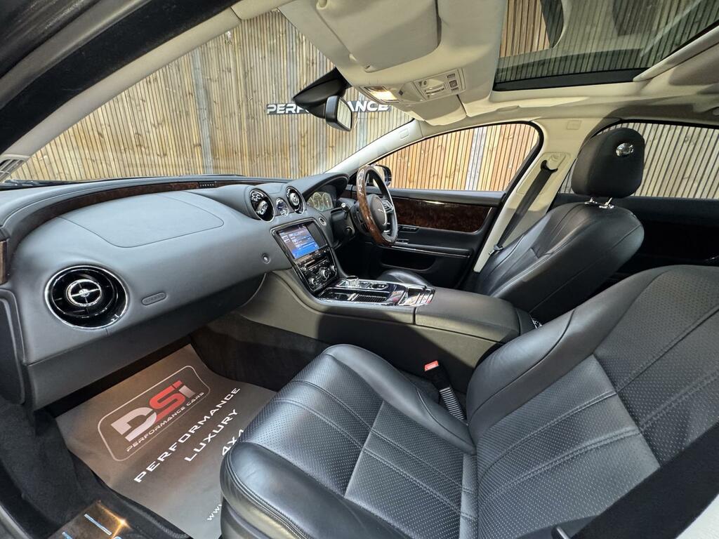 Jaguar XJ  Blue #31