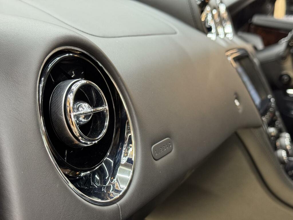 Jaguar XJ  Blue #33