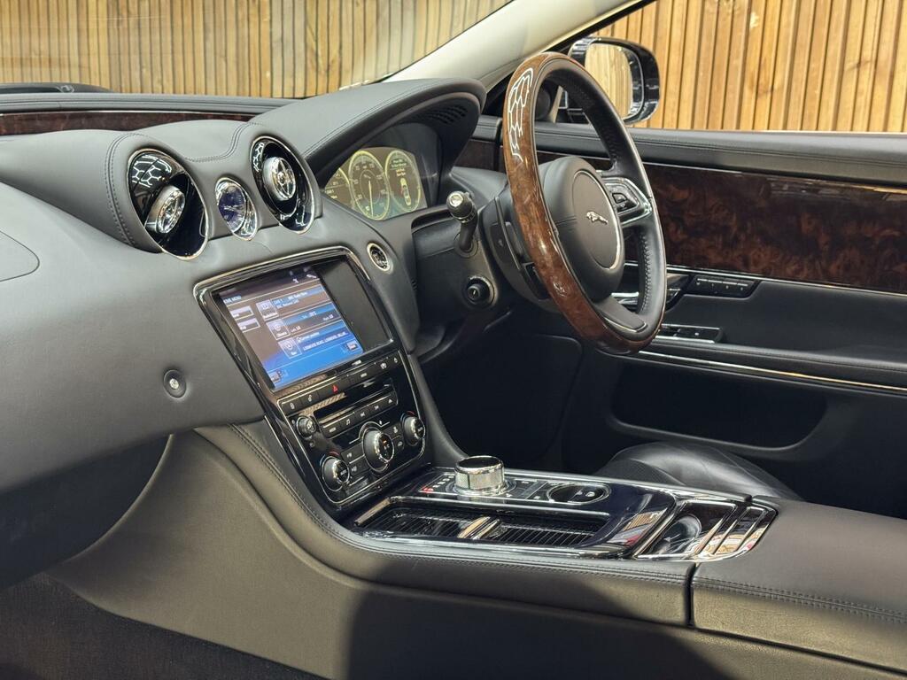 Jaguar XJ  Blue #37