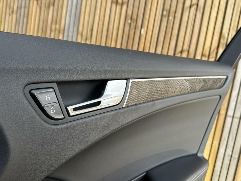Audi RS4 Avant 4.2 Fsi V8 Black #17